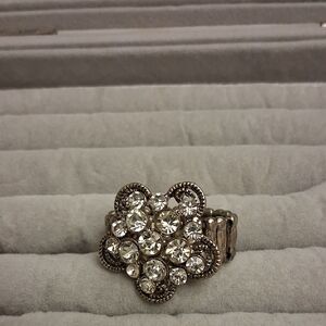 Elegant Gold Crystal Ring